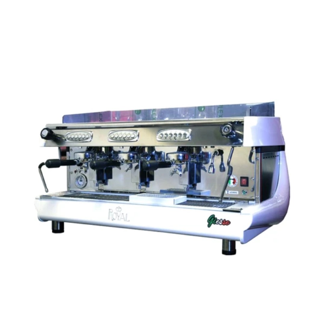 اسپرسوساز سه گروپ اتومات گیسه رویال مدل Royal GIESSE 3G اسپرسوساز سه گروپ اتومات گیسه رویال مدل Royal GIESSE 3G